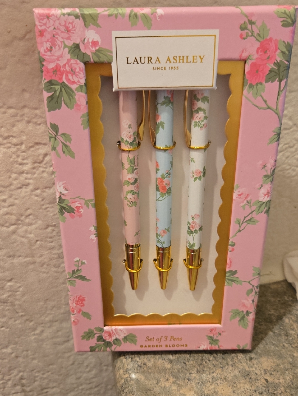 Laura Ashley Rose Garden Floral Pen Trio - Pink, Light Blue, White